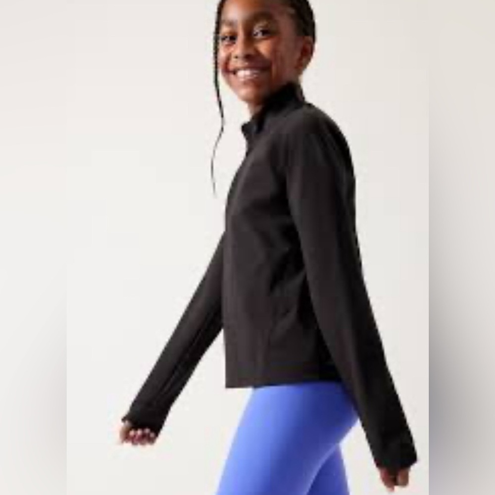NWT Athleta Girl Icebreaker Half Zip Black Top Size XL/14.